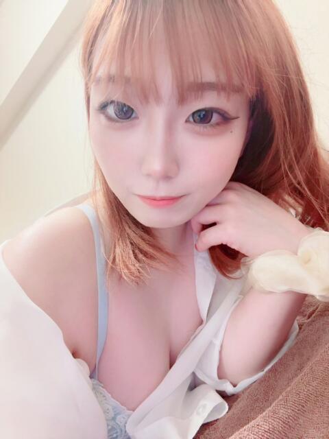 国原ももな The ROYAL CLASS（【非風俗】派遣型メンズエステ）