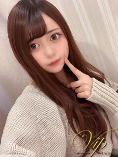 みと 某アナウンサー激似美女