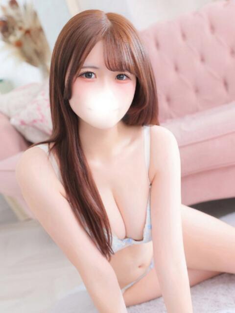まり★純真無垢なアイドル巨乳★ Chloe五反田本店　S級素人清楚系デリヘル（デリヘル）