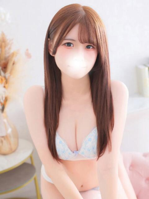 まり★純真無垢なアイドル巨乳★ Chloe五反田本店　S級素人清楚系デリヘル（デリヘル）