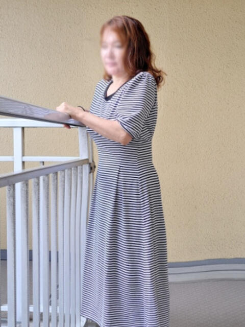 にこ みやこ(熟女デリヘル)