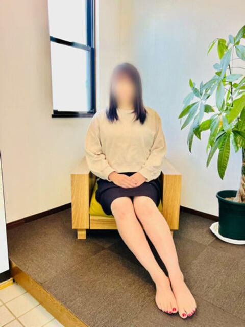 想奈（そな） おもてなし婦人（人妻系デリヘル）