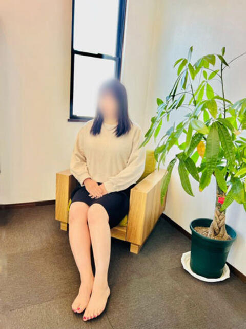 想奈（そな） おもてなし婦人（人妻系デリヘル）