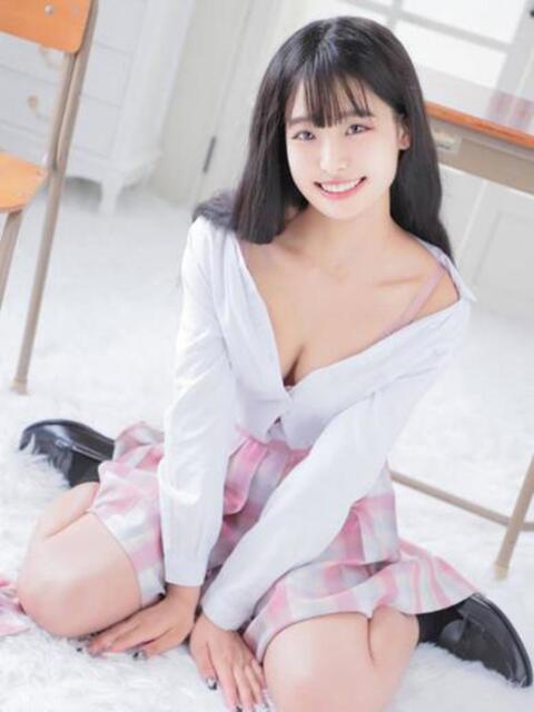 山崎れみ 池袋パラダイス(ホテヘル&デリヘル)