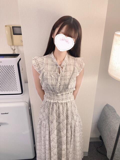 ぱる 池袋S級素人派遣型東京美少女物語（派遣型リフレ）