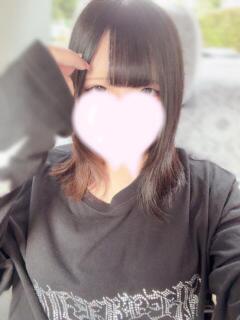 体験入店『童顔ミニマム巨乳美少女』