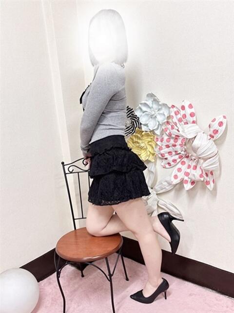 白金 人妻ザ・ベスト店～日本人専門～（人妻系デリヘル）