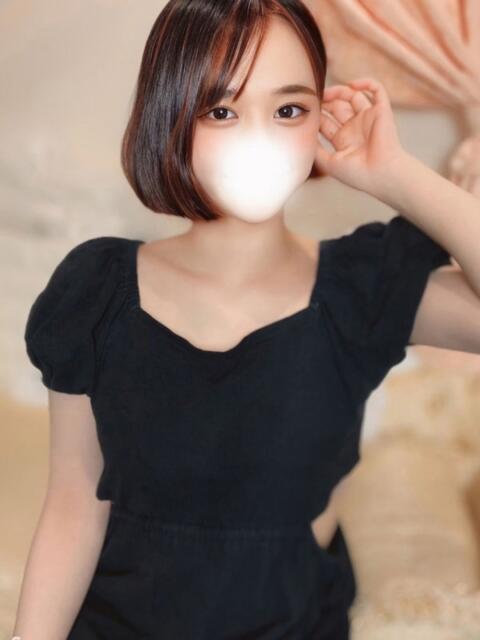 すずな※変態気質高めの敏感女 即イキ淫乱倶楽部 松戸店（デリヘル）