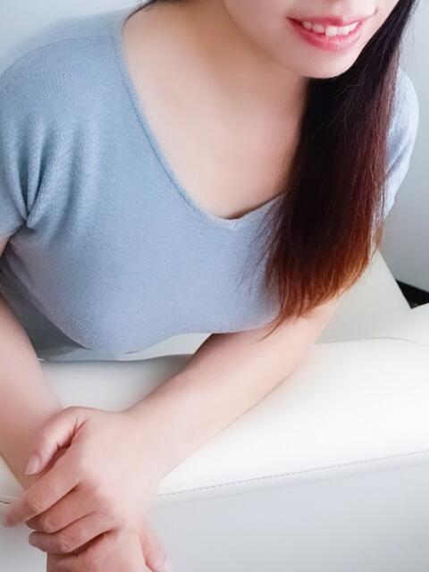 こはる 完熟ばなな新宿（熟女系待ち合せデリヘル）