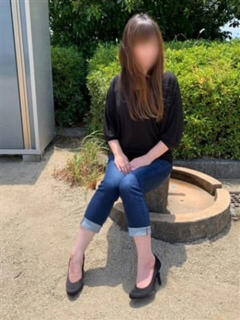 泉(いずみ)積極的なリップ、恋人気分の受身・・ 秘密の逢瀬…○○妻(西条・東予・今治)（伊予西条/デリヘル）