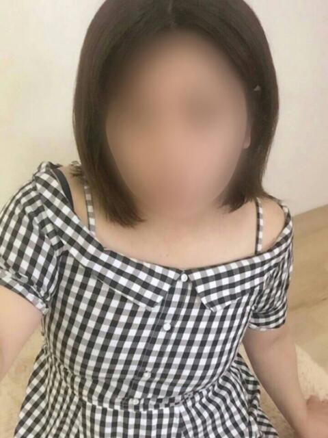 岩村(いわむら) 秘密の逢瀬…○○妻(西条・東予・今治)(人妻デリヘル)