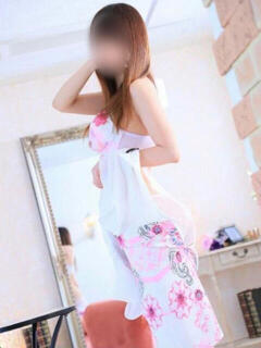 柏木(かしわぎ)その素顔は正統派美人♪ 秘密の逢瀬…○○妻(西条・東予・今治)（伊予西条/デリヘル）