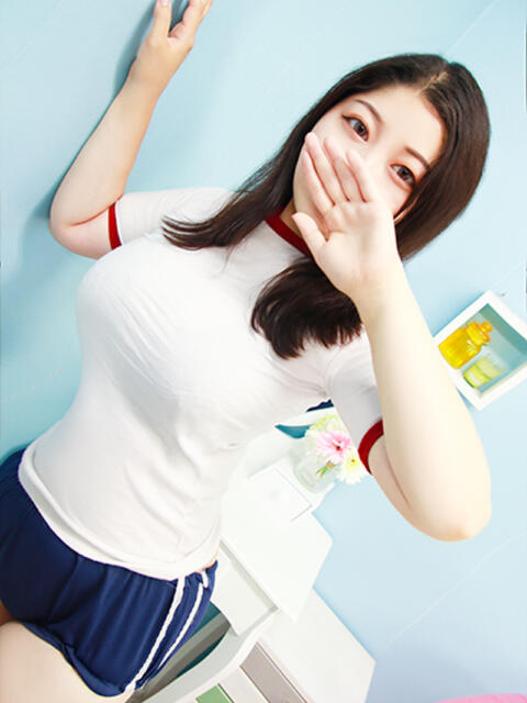 あずき 巨乳専科パンチラボイン横浜(巨乳デリヘル)