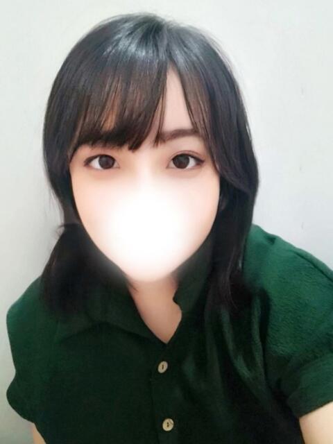 中村かなた 全裸にされた女たちor欲しがり痴漢電車（ホテヘル）