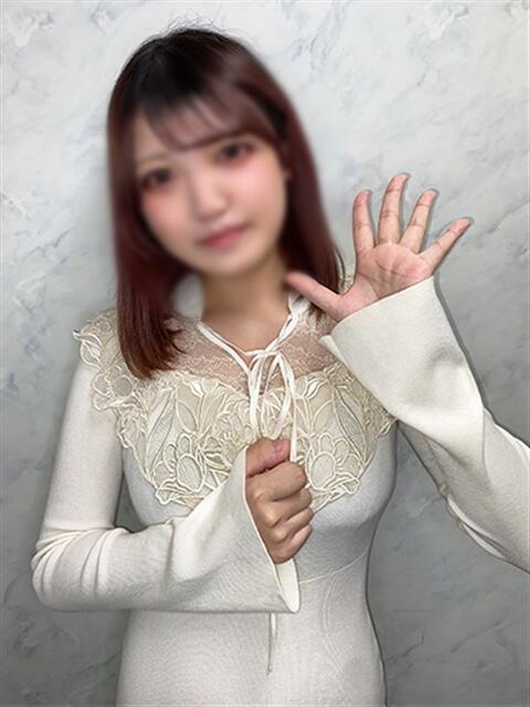 ゆり 渋谷くいーんず（素人専門ホテヘル＆デリヘル）