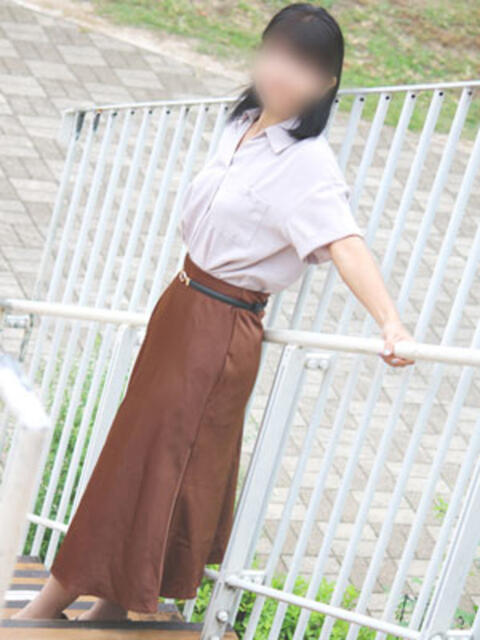 ひびき 完熟ばなな 立川（熟女系デリヘル）