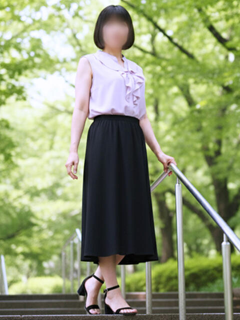 翠 ミセスラウンジ東京（人妻系デリヘル）