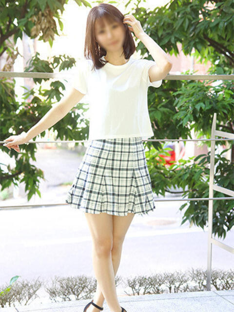 黒咲ゆき 渋谷ミルク（派遣型オナクラ(手コキ)）