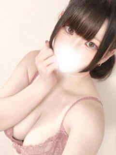 ゆんの 全裸の女神orいたずら痴漢電車（上野/ホテヘル）