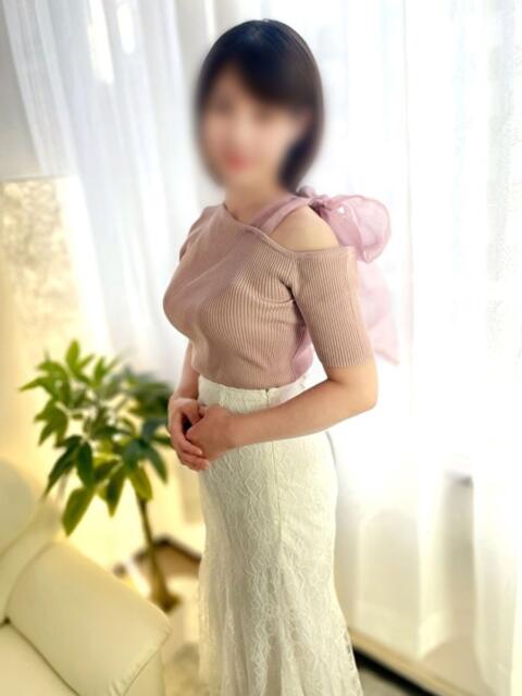 いずみ 完熟ばなな新宿(熟女系待ち合せデリヘル)