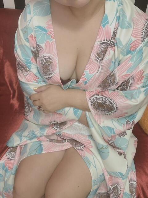 りょうこ eros妻　エロマ　木更津店（デリヘル）