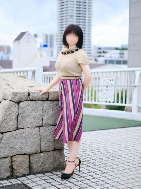 沢田 美由紀 こあくまな熟女たち 神戸西・明石店(KOAKUMAグループ)(人妻・熟女デリヘル)