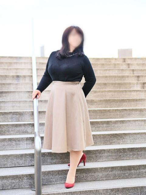 桃田彩花 こあくまな熟女たち 上野・御徒町店 (KOAKUMAグループ)（人妻・熟女デリヘル）