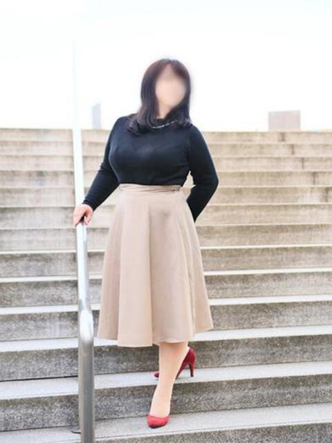 桃田彩花 こあくまな熟女たち 鶯谷・日暮里店(KOAKUMAグループ)（人妻・熟女デリヘル）