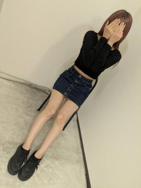 かれん 池袋しろパラ（ホテヘル（手コキ・オナクラ））