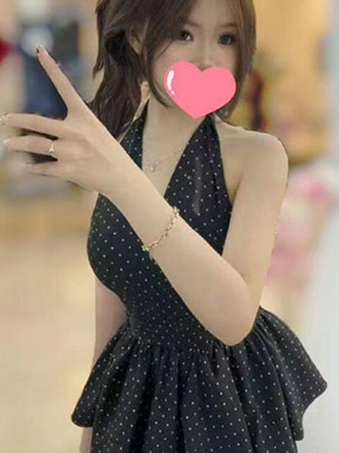 あゆみ パジャマでおじゃま（アジアンデリヘル）