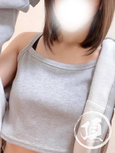 谷村 らい 頂-ITADAKI-（デリヘル）
