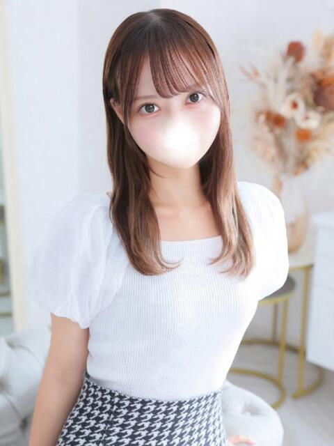 かんな★初々しさ溢れる現役JD S級素人清楚系デリヘル chloe(デリヘル)