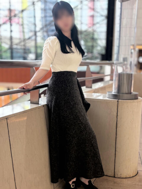 みく かりんと池袋(オナクラ)