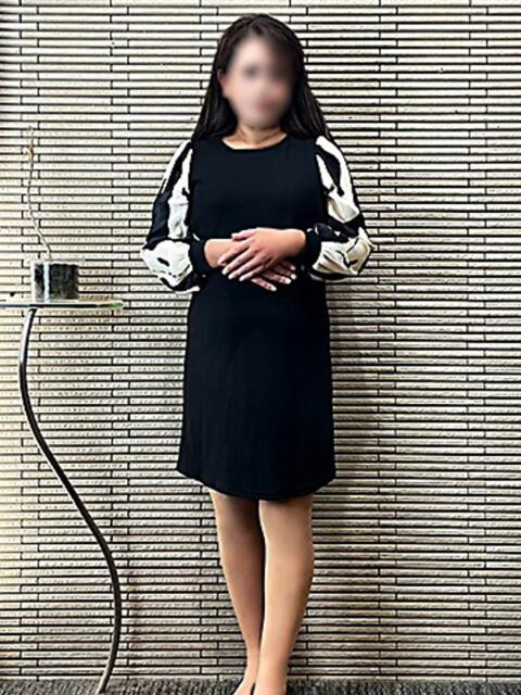 うるる 熟女家 十三店（待ち合わせ型デリヘル）