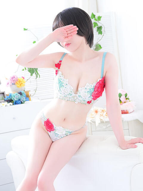 すずらん【FG系列】 アロマdeフィーリングin横浜(FG系列)(店舗型風俗アロマエステ)