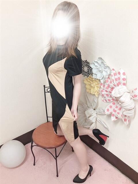 中井 人妻ザ・ベスト店～日本人専門～（人妻系デリヘル）