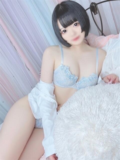 ふうり E+アイドルスクール新宿・歌舞伎町店（デリヘル）