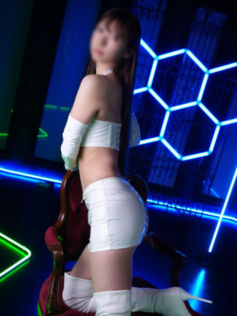 Nanase 上野M性感フェチ倶楽部 インサニティ東京（派遣型M性感）