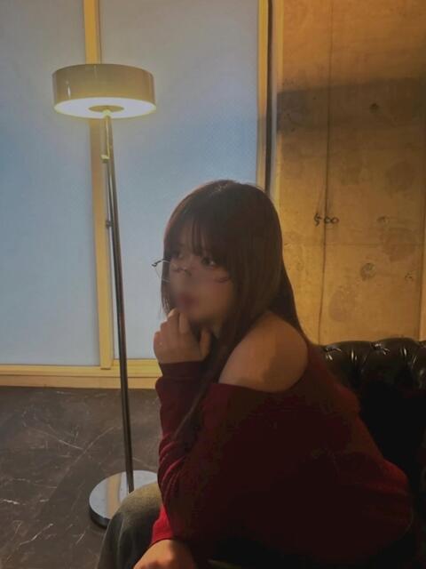 りる an_an（アンアン）（キャバクラ）