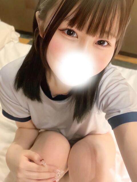 はづき◆幼さ残る19才ロリ 即イキ淫乱倶楽部（デリヘル）
