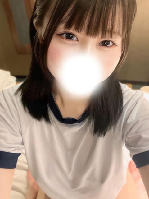 はづき◆幼さ残る19才ロリ 即イキ淫乱倶楽部（デリヘル）