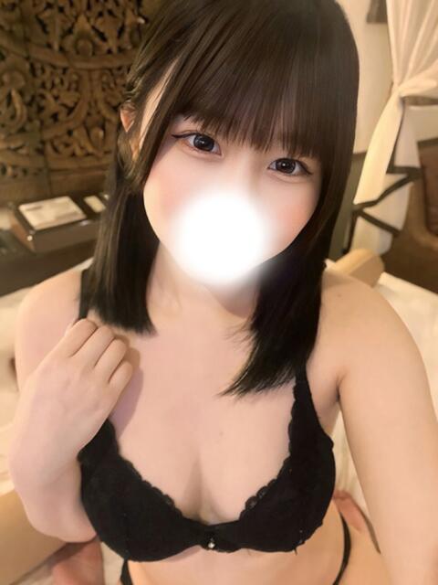 はづき◆幼さ残る19才ロリ 即イキ淫乱倶楽部（デリヘル）