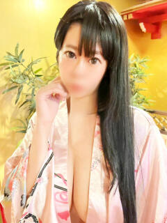 えみり 紅(くれない)（池袋/おっパブ・セクキャバ）