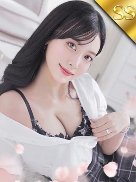 かりな ミスキャンパス(セクキャバ)