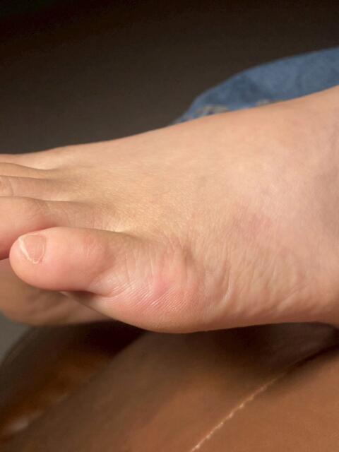 阿久津　えいみ 踏み活（足フェチ特化型風俗店）