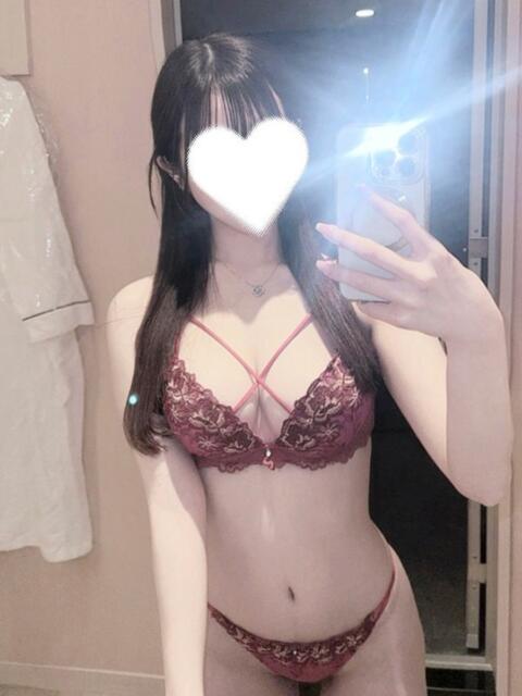 ユン クラブ バレンタイン大阪（素人美女専門デリヘル）