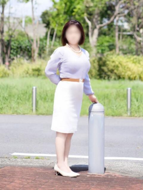 宮沢 あかり こあくまな熟女たち 本厚木店(KOAKUMAグループ)(人妻・熟女デリヘル)