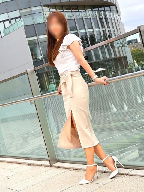 沙綾香 東京人妻フォーシーズンズ（人妻・熟女待ち合わせデリヘル）