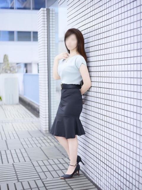 高橋 いおり こあくまな熟女たち 本厚木店(KOAKUMAグループ)（人妻・熟女デリヘル）