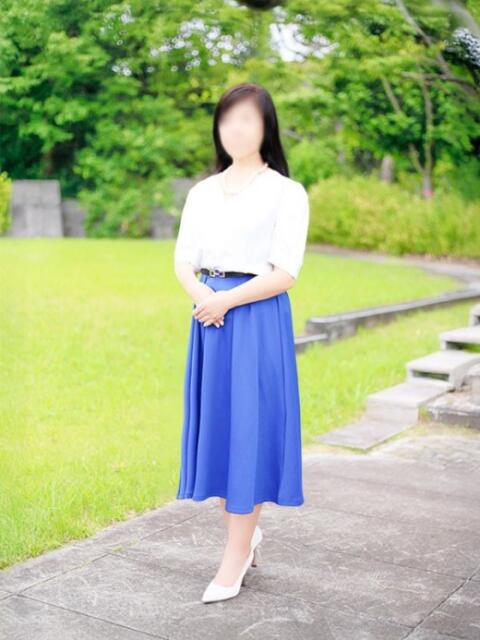 藤川 ゆり乃 こあくまな熟女たち 本厚木店(KOAKUMAグループ)(人妻・熟女デリヘル)